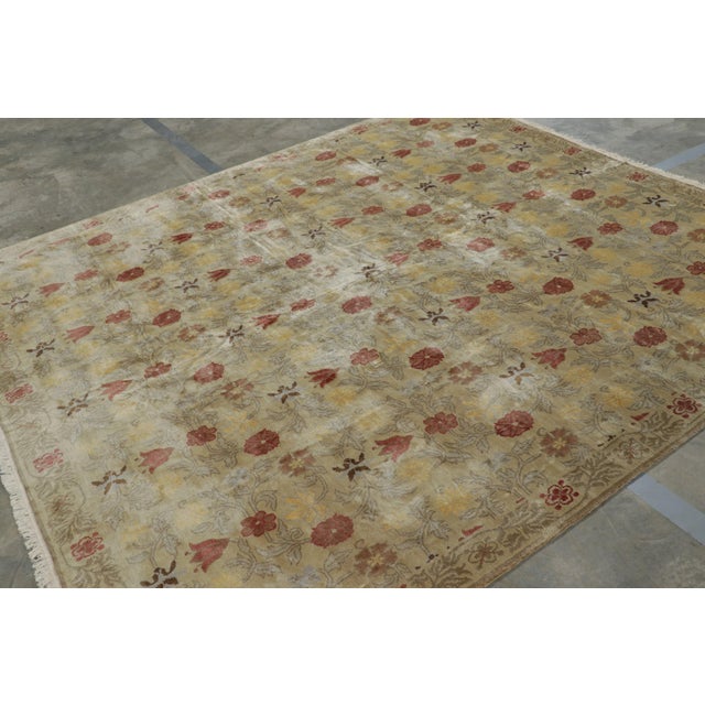 Hand-knotted in silk in our most luxurious Nepalese pile, this 8x10 transitional rug is a latest addition to our European...