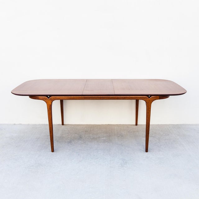 Restored 1950s Mahogany Dining Table With Two Leaves Attributed to Brown Saltman For Sale - Image 14 of 15