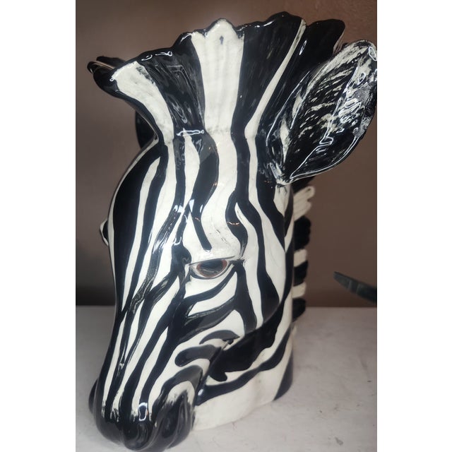 Vintage 1970s Hollywood Regency Zebra Head Vase Ceramic Planter Fitz Floyd Style For Sale In New Orleans - Image 6 of 7