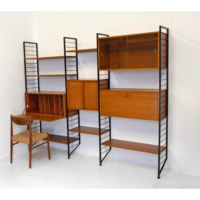 Mid-Century Modern Mid-Century Ladderax 6-Bay Shelving System by Robert Heal for Staples Cricklewood, 1960s, Set of 6 For Sale - Image 3 of 18