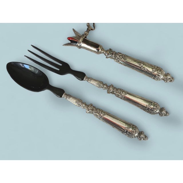 Napoleon III Silver Cutlery Set with Minerva Cherub and Putti Decoration, 1880, Set of 24 For Sale - Image 5 of 12