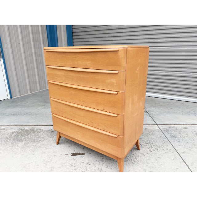 1960s Mid-Century Modern Five-Drawer Maple Highboy, 1960s For Sale - Image 5 of 11