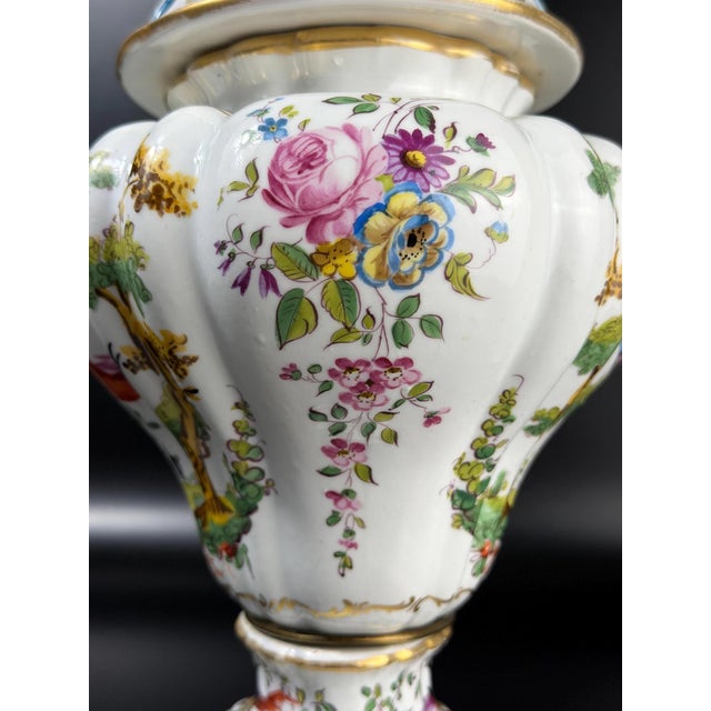 Samson Porcelain Covered Vase with Birds from Befos For Sale - Image 6 of 14