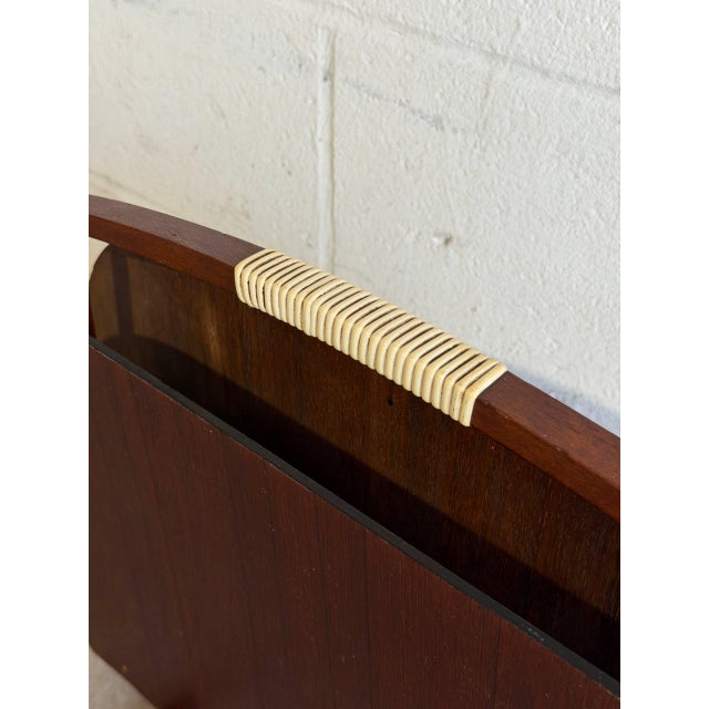 Mid 20th Century Teak Magazine Holder Danish Mid-Century Modern Vintage For Sale - Image 5 of 10