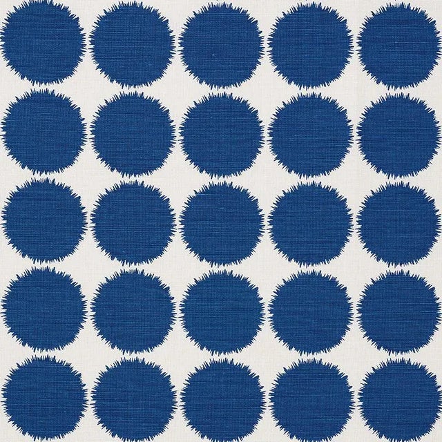 Abstract Sample - Schumacher X Studio Bon Fuzz Fabric in Navy For Sale - Image 3 of 3