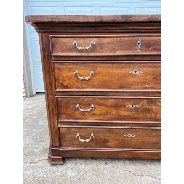 French 19th Century Louis Philippe Walnut Chest of Drawers For Sale - Image 10 of 12