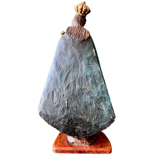 Wood Antique Religious Folk Art - Carved Wooden Spanish Colonial Santos Figure of the Madonna and Child For Sale - Image 7 of 18