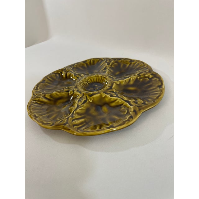1950s 1950s French Gien Majolica Olive Green Oyster Plate For Sale - Image 5 of 15