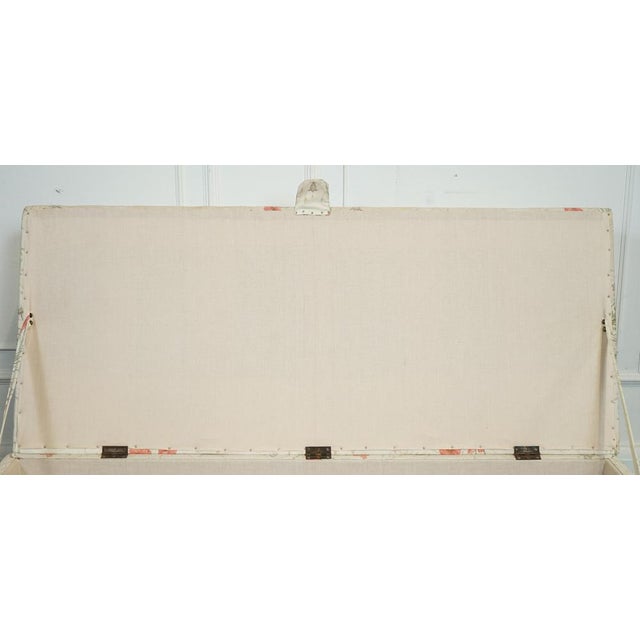 Textile Large Victorian Poppy Flower Pattern Fabric Ottoman Chest Trunk For Sale - Image 7 of 17