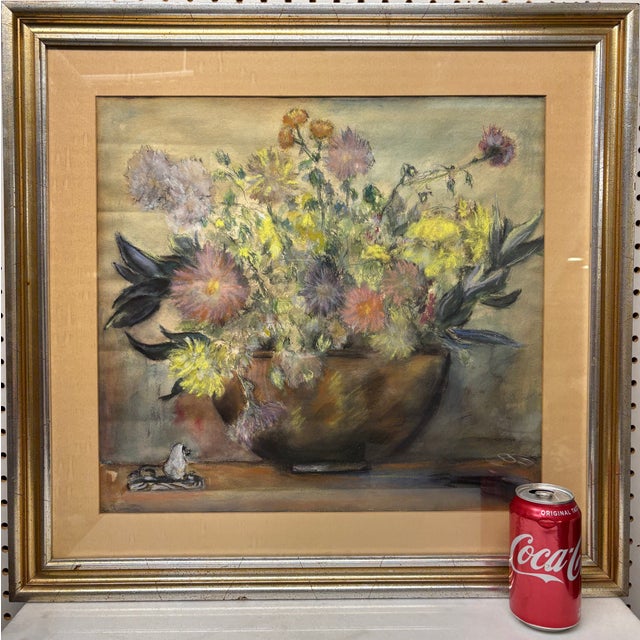 Traditional Vintage Framed Pastel Floral Still Life – Mid-Century Impressionist Bouquet Painting For Sale - Image 3 of 6