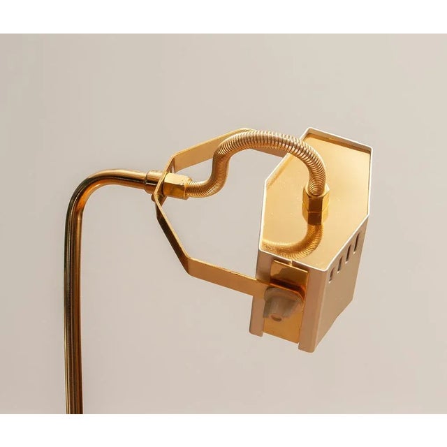 White-Pearl Lacquered Metal and Brass Halogen Floor Lamp, Italy, 1980s For Sale - Image 4 of 10