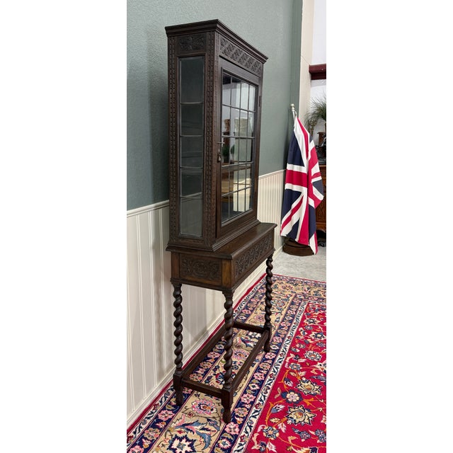 1900 - 1909 Antique English Oak Jacobean Revival Barley Twist Bookcase Display Cabinet 1900s For Sale - Image 5 of 18