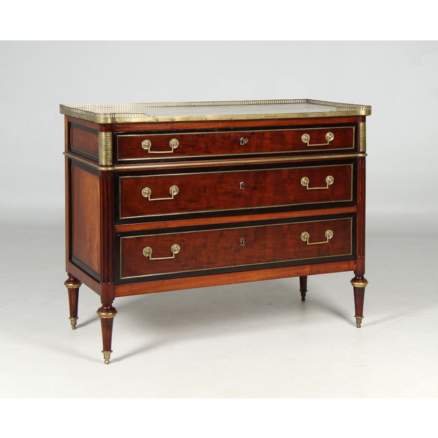 Louis XVI Chest of Drawers, 1785 For Sale - Image 12 of 12