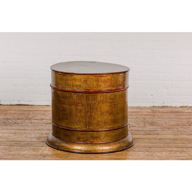 Art Deco Burmese Vintage Negora Lacquer Circular Storage Bin with Vertical Stripes For Sale - Image 3 of 12