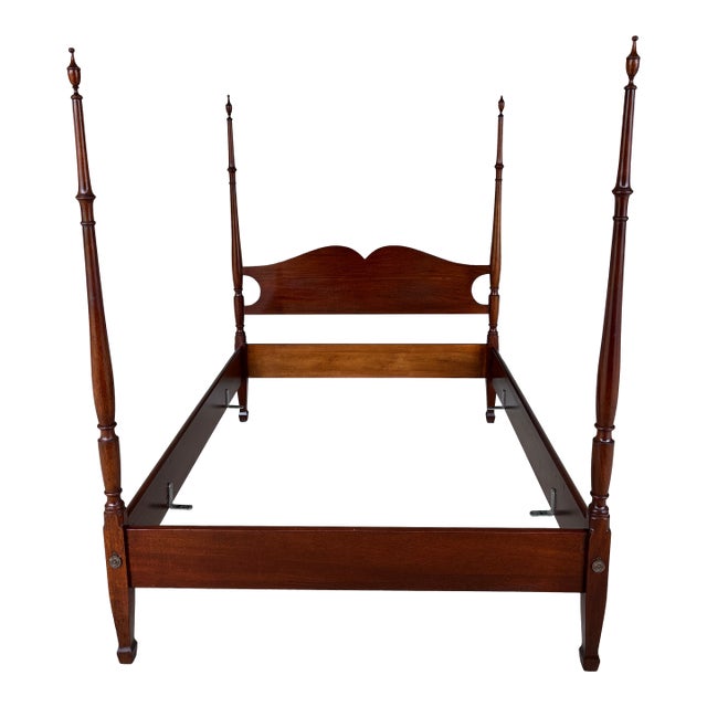 Biggs Mahogany Georgian Style Poster Double Bed Frame For Sale