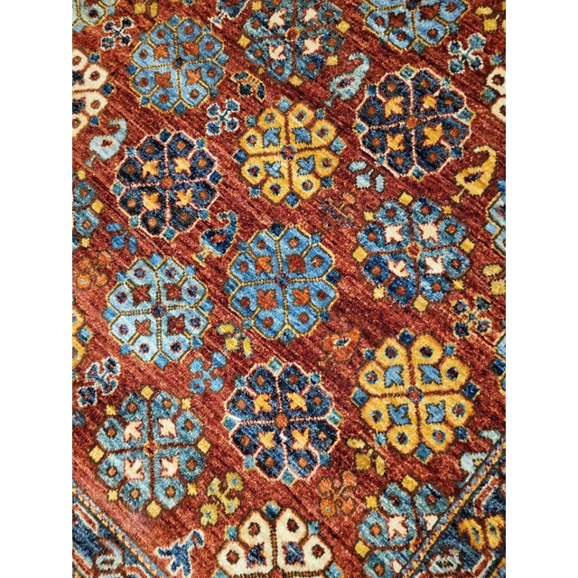 Contemporary Transitional Hand-Knotted Wool Rug in Rush With Floral Motif For Sale - Image 4 of 5