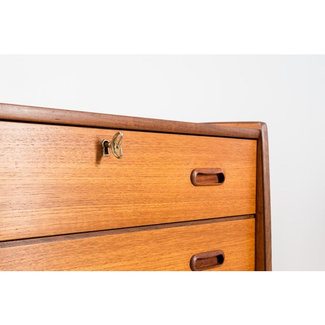 Scandinavian Teak Chest of Drawers, 1960s For Sale - Image 12 of 16