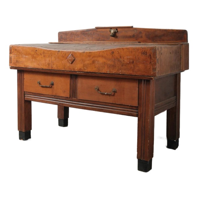 Early 20th Century French Butcher’s Block Table With Bull’s Head Mount For Sale