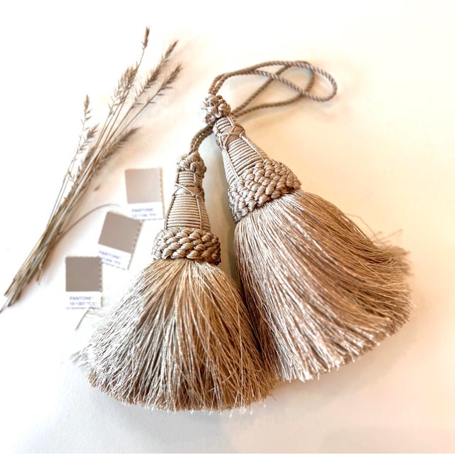 Neutral Flax Colored Key Tassel With Looped Ruche Detail For Sale - Image 4 of 11
