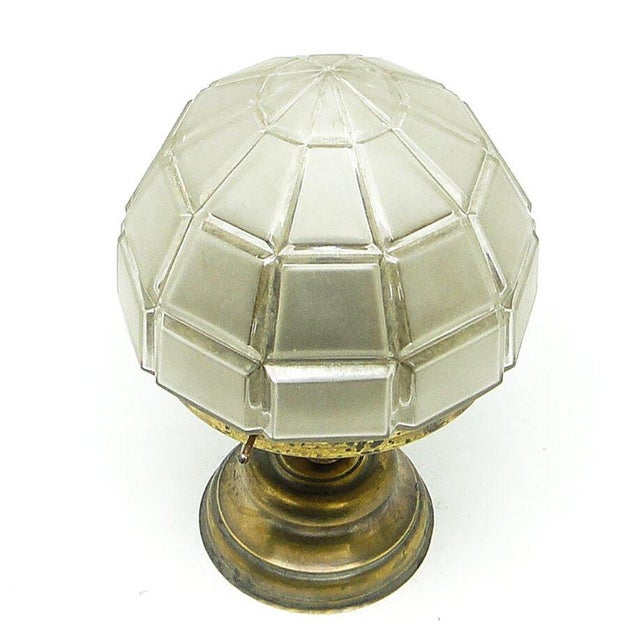 Early 20th Century Art Nouveau Pendant Lamp in Brass and Glass, Austria-Hungary For Sale - Image 5 of 9