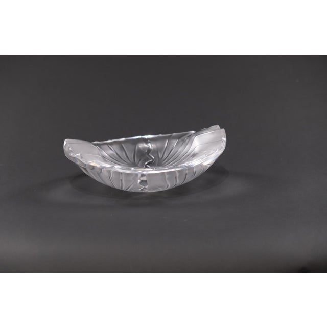 Vintage Molded-Pressed Crystal Trinket Tray by René Lalique, 1980s For Sale - Image 3 of 5