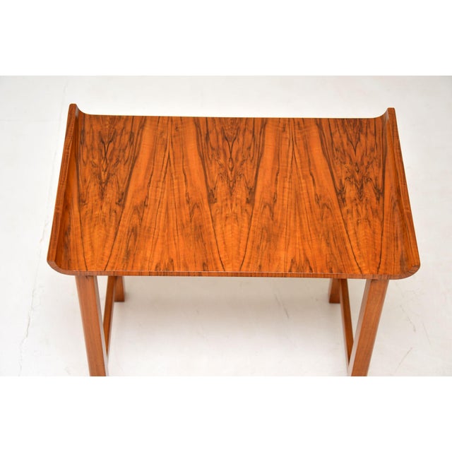 Brown Art Deco Figured Walnut Nesting Tables, 1920s, Set of 3 For Sale - Image 8 of 13