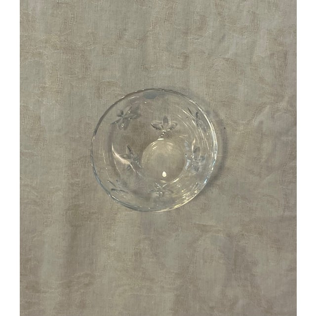 Italian Tiffany & Co. - Small Italian Made Crystal Bowl/Dish - Repeating Star Flower Motif For Sale - Image 3 of 4