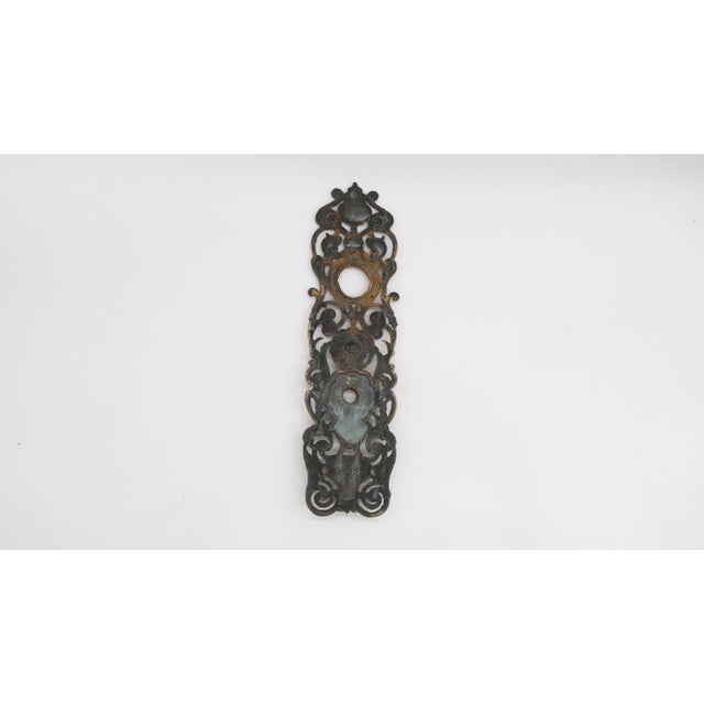 Mid 20th Century Vintage Victorian Reading Bronze Cut Out Door Back Plate For Sale - Image 5 of 7