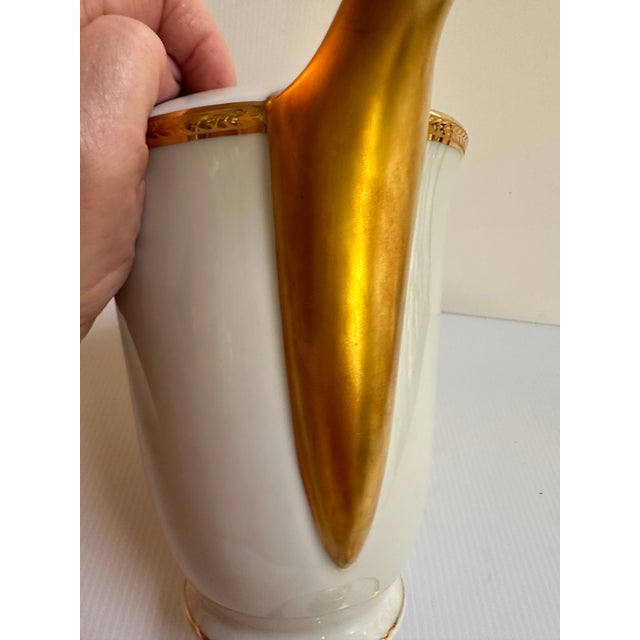 Vintage Limoges France Large 1000 Ml White With Gold Trim Coffee Pot With Lid by Cenpor For Sale - Image 16 of 18