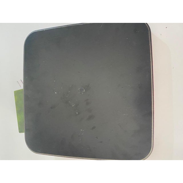 Lacquered Wood and Plastic Platter with Geometrical Pattern Decor, France, 1980s For Sale - Image 4 of 6