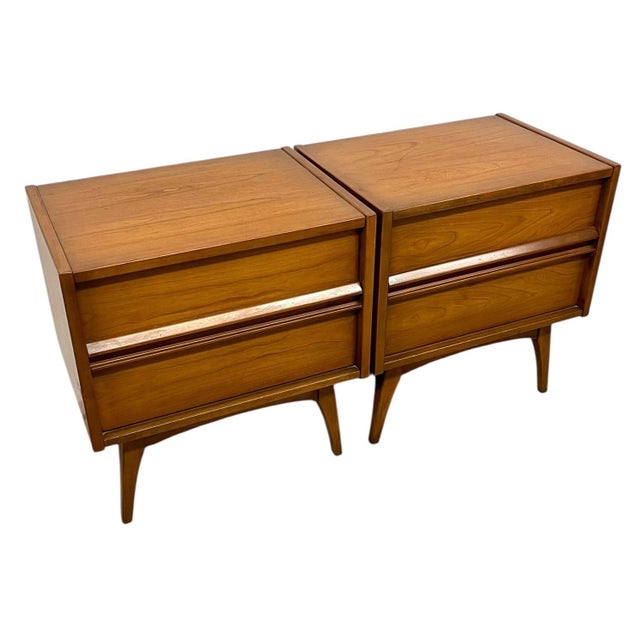 Brown Vintage Mid-Century Modern Two-Drawer Nightstands - Matching Pair With Dovetailed Drawers, A Pair For Sale - Image 8 of 10