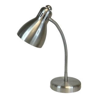 1990s Post Modern Gooseneck Articulating Desk Lamp. For Sale