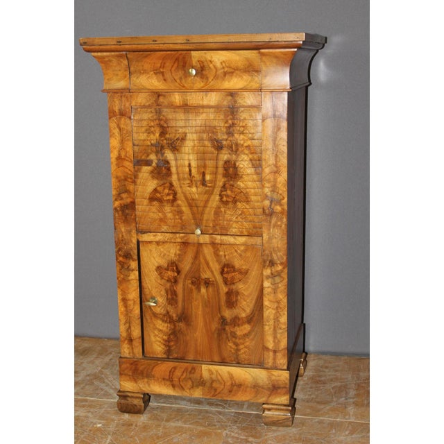 Antique Bedside Table in Walnut, 1800s For Sale - Image 13 of 13