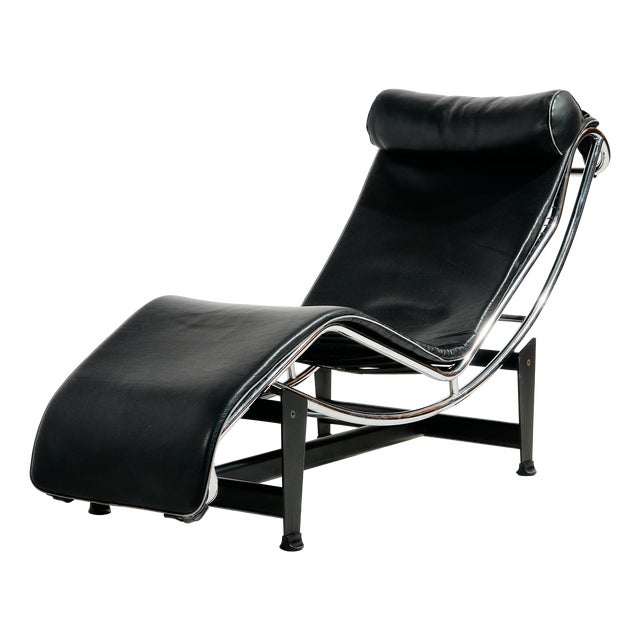 LC4 Chaise Lounge from Alivar, 1980s For Sale