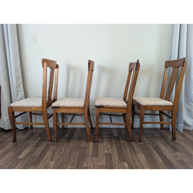 Early 1900's Quartersawn Tiger Oak T-Back Dining Chairs - Set of 4 For Sale In New York - Image 6 of 11