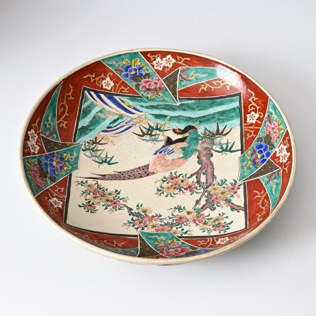 Large Hand-Pained Japanese Kutani Dish, 1890s For Sale - Image 3 of 14