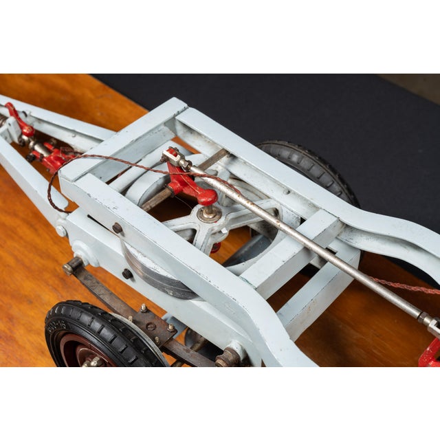 Vintage Trailer Chassis Salesman Sample by Degener For Sale - Image 15 of 18