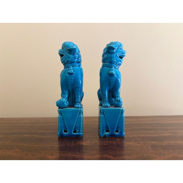 Ceramic Mid-Century Chinoiserie Turquoise Glazed Porcelain Foo Dogs, Pair For Sale - Image 7 of 11