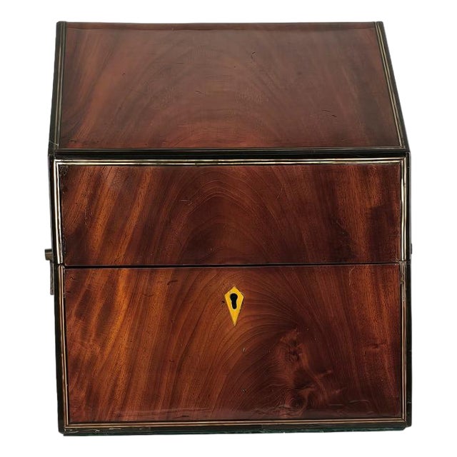 Rare Large Mahogany Cutlery Box, England Circa 1880 For Sale