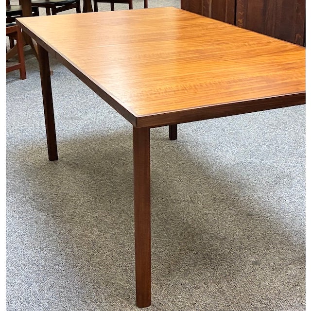 Mid Century Modern Extending Teak Dining Table c.1960 For Sale - Image 12 of 16