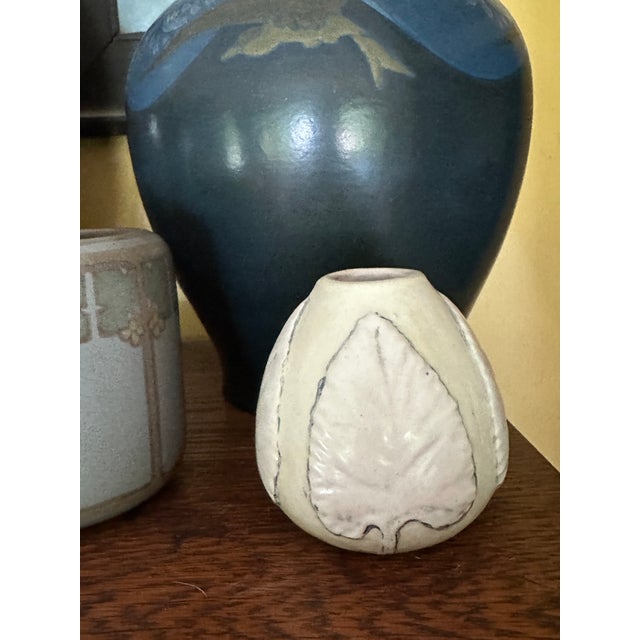Ceramic Arts & Crafts Hampshire Experimental White / Black Art Pottery Vase For Sale - Image 7 of 7