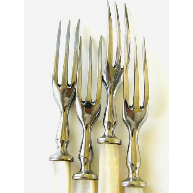 Mid-Century Modern Midcentury Mother-Of-Pearl Dessert Forks Set of 4 For Sale - Image 3 of 4