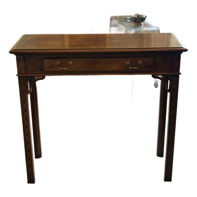 Late 20th Century Hickory Chair Company Chippendale-Style Console Table For Sale