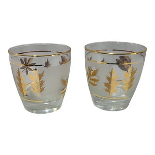 Pair of Mid 20th Century Libbey Lowball Tumblers Frosted Gold Leaf Pattern For Sale