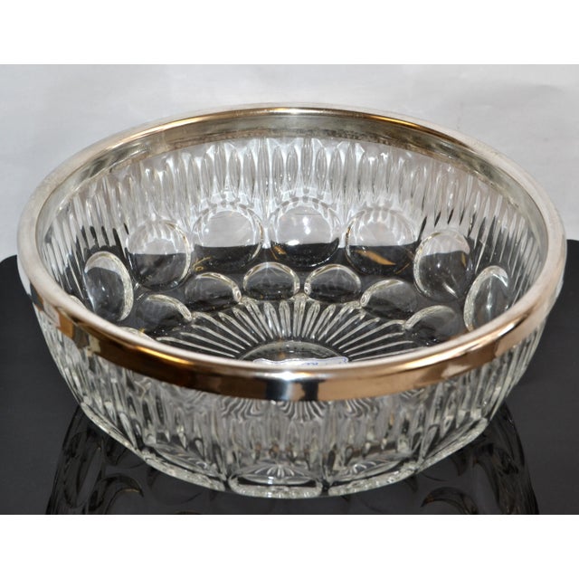 Art Deco 1950s Art Deco Round Clear Crystal Bowl Silver Plate Rim Italy Serveware For Sale - Image 3 of 13