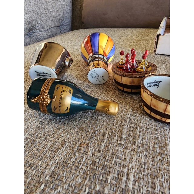 Limoges Porcelain Boxes Set of Three For Sale - Image 4 of 9