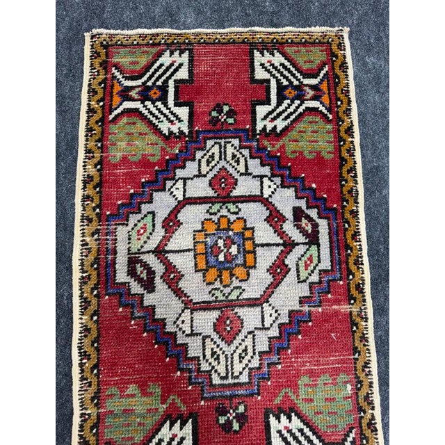 Turkish Yastik Rug 1'7" x 3' For Sale - Image 4 of 5