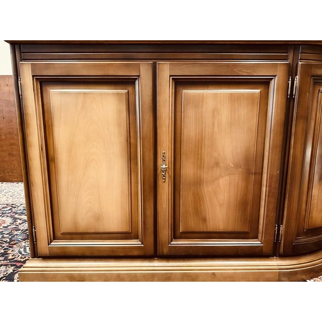 English Corner Bar with Bar Stools, Set of 5 For Sale - Image 12 of 18