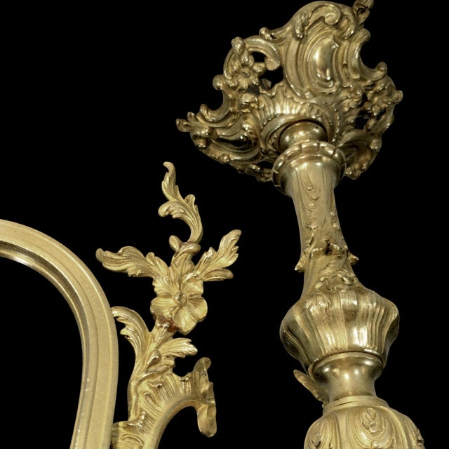 Metal Antique French Art Nouveau Bronze 4-Light Chandelier with Frosted Glass Tulip Flower Shades and Acanthus Leaves, 1890s For Sale - Image 7 of 18