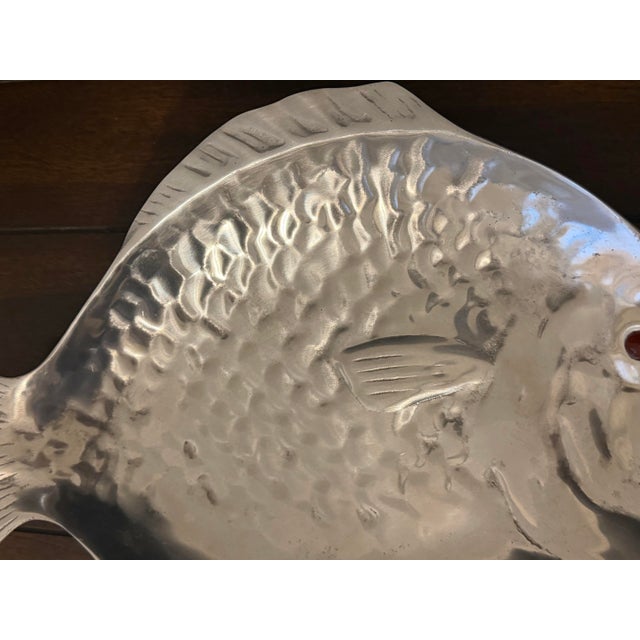 Vintage 1976 Arthur Court Cast Aluminum Fish Platter Carnelian Red Eye For Sale - Image 9 of 10
